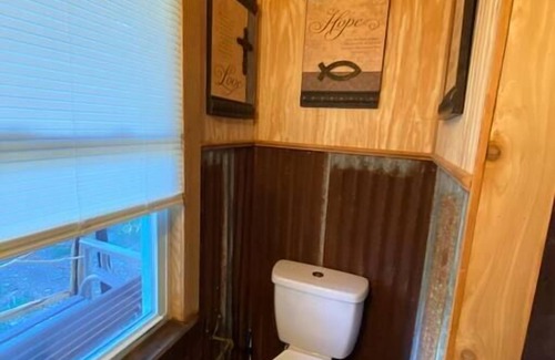 Marble Falls House | Top-Rated Cowboy Cabin at Hamilton Creek with Breakfast