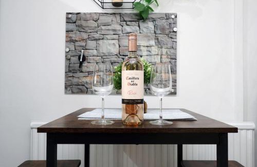 Plasnewydd House | The Cozy Home Free Parking Minutes from Centre