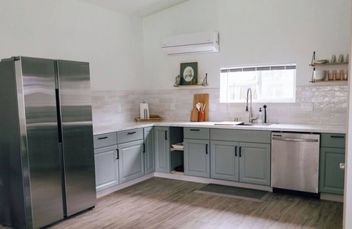 Tri-Cities House | Discover The Cozy House in Kennewick: Pet-Friendly Haven