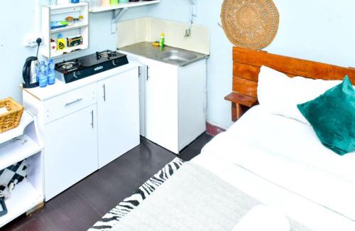 Kitale Bed & Breakfast | The cozy studio