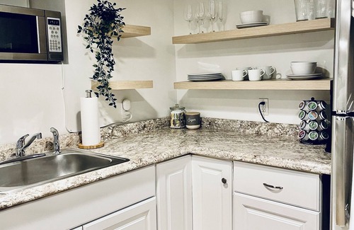 Stamford Apartment | Cozy Studio with Spa and Pet-Friendly Amenities Await