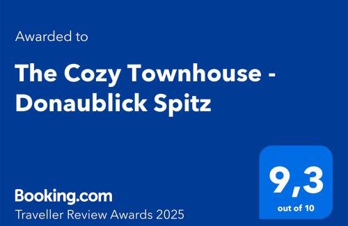Spitz House | Pet-Friendly Oceanfront Townhouse - Donaublick Spitz 9.8/10