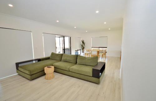 Kalbarri House | Family-Friendly Retreat at The Crab Shack - Kalbarri WA
