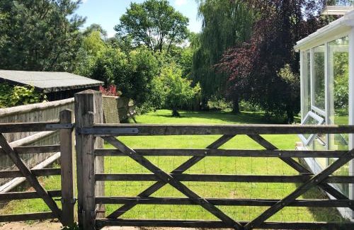 Kniveton House | Discover The Creamery: Pet-Friendly 4-Star Retreat