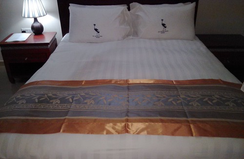 Kyesero Cabin | Cozy Stay at The Crested Crane Bwindi with Great Amenities