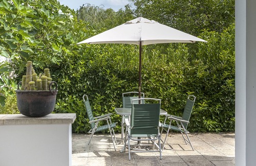 Ortelle House | Enjoy Nature at The Cricket and the Cicada Apartment