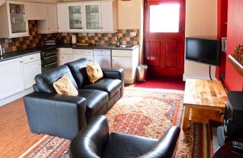 Urswick House | Family-Friendly Retreat at The Crook with High Guest Ratings
