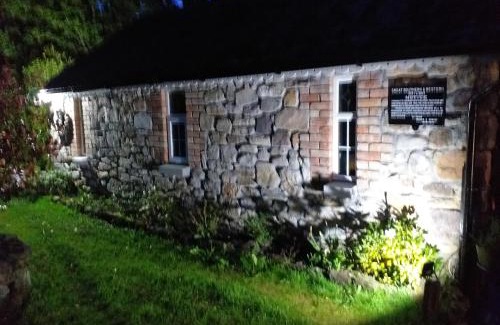 St. Mullins House | Pet-Friendly Retreat at The Crossing, Barn - 8/10 Rated