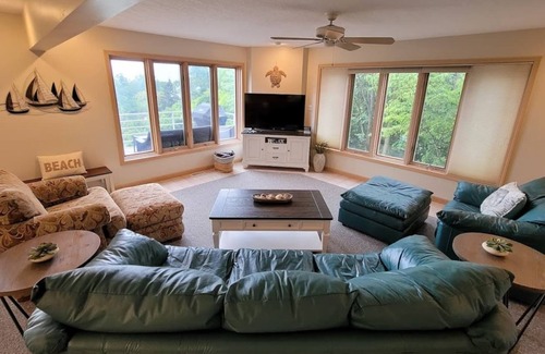 Michigan City House | The Crow's Nest - Spectacular Lake Michigan Views