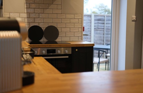 Dial Post Hotel | Family-Friendly Stay at The Crown Inn Dial Post