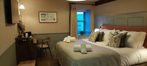 Coniston Hotel | Discover The Crown Inn: Pet-Friendly with Breakfast Included