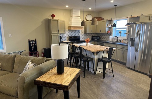 Kerrville House | Experience Wildlife and Views at The Crow's Nest