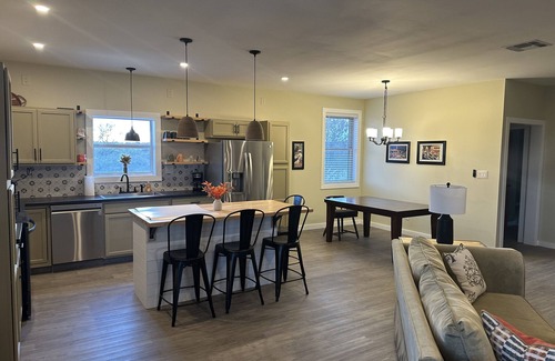 Kerrville House | Experience Wildlife and Views at The Crow's Nest