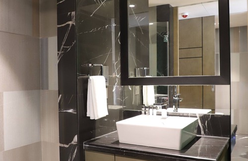 Seraikela Hotel | Discover The Cruze Premium Boutique Hotel with Pool & Dining