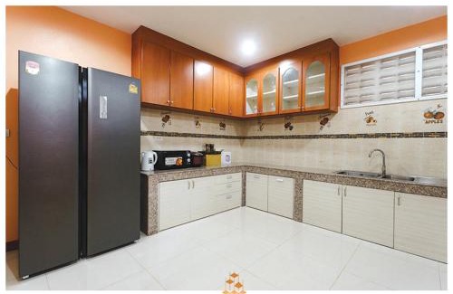 Ranong Apartment | Explore The Crystal Ranong No302: Family-Friendly Stay