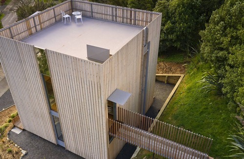Picton House | The Cube - Picton Holiday Home