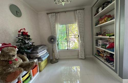 Phaya Yen Villa | Relaxing Escape at The Cube Pool Villa 1 - A 4-Star Retreat