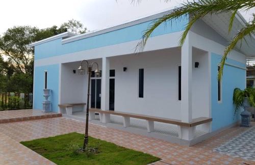 Chanthaburi Resort | Relax at The Cube Resort: Family-Friendly & Accessible Stay
