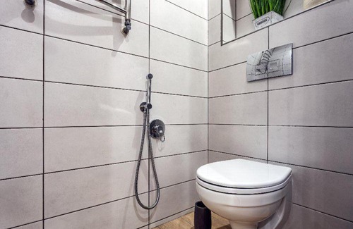 Lviv City Center Apartment | Discover The CUBE Rooms: Family and Pet-Friendly Retreat