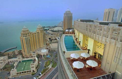 Diplomatic Area Hotel | Elegant Stay at The Curve Hotel with Pool & Kitchen Amenities
