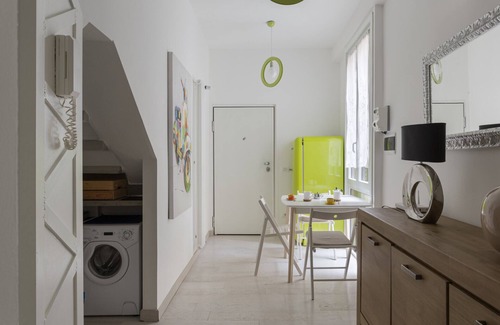 Porta Romana Apartment | Charming Crema Apartment in Milan with Breakfast Included