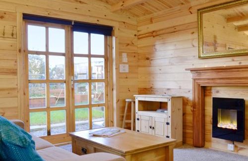 Goodwick House | Pet and Child Friendly Retreat: The Cwtch - Rated 9/10