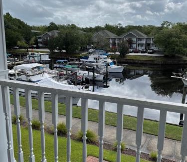 Conway Bed & Breakfast | Discover The Cypress Inn: Pet-Friendly & Highly Rated Stay