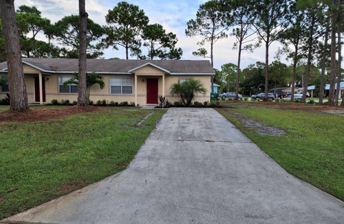 Sebastian Highlands House | Discover The Dahl House: Oceanfront Bliss near Wabasso Beach