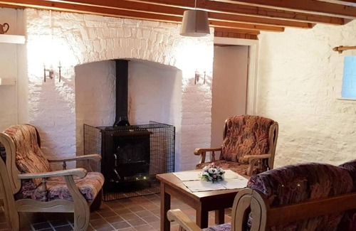 Ballyedmond House | Cozy Retreat at The Dairy Cottage, Wexford - Ocean Views