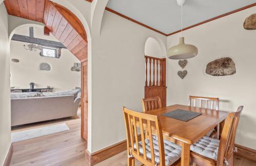 St. Neot House | The Dairy