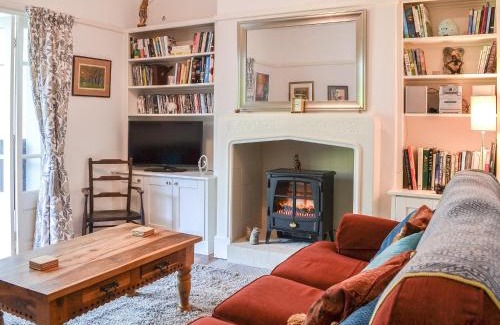 Fulford House | Child-Friendly Retreat at The Dairymans Cottage - Rated 8.7