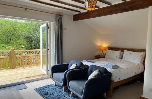 Buckden Apartment | Scenic Dale at Greystones - 4-Star Rated Family Retreat