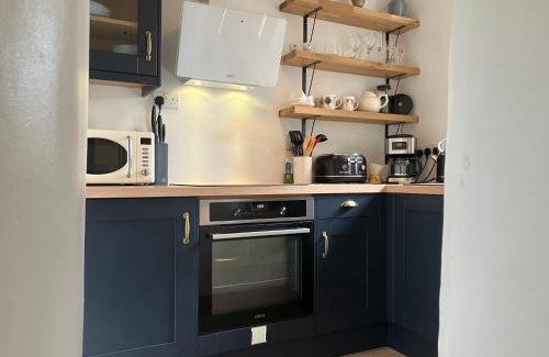 Buckden Apartment | Scenic Dale at Greystones - 4-Star Rated Family Retreat