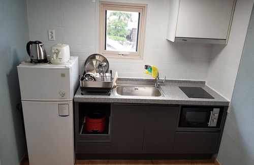 Hallim House | Relax at The Dan Village Guesthouse: Rated 8.8/10 & Kids Welcome