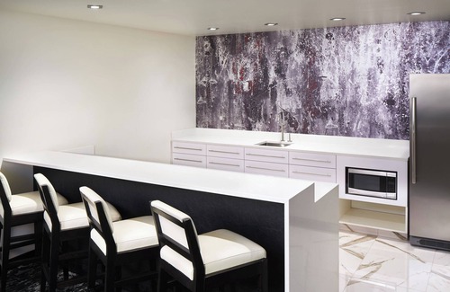 Riverside Hotel | Experience The Davenport Grand: Eco-Friendly & Family Friendly