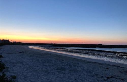 Rosehearty Hotel | Experience The Davron Hotel: Oceanfront Bliss Awaits