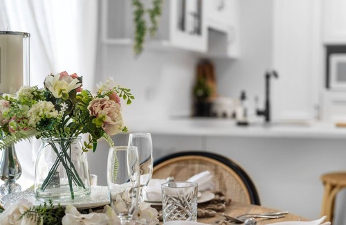 Jaspers Brush Cottage | Discover The Dawning: A Victorian Cottage Retreat
