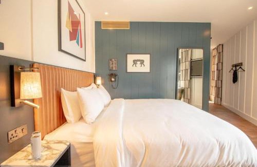 Victorian Quarter Hotel | Discover The Dean Cork: 4-Star Rating with Private Pool