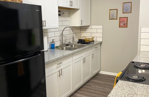 Hamilton Apartment | Explore The Deannie: 2 Bedroom Apt with Pet-Friendly Perks