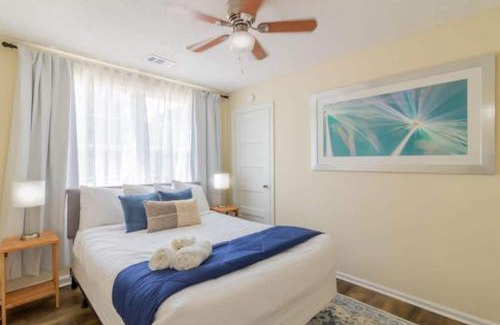 Columbus House | Pet-Friendly Doubles - Unit A in the Heart of the City