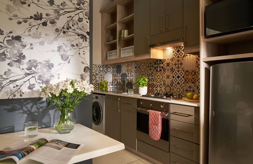 Stellenbosch Central Apartment | Explore The Den Apartments with Pool and Breakfast Options