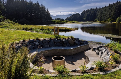 Chiniak Cottage | The Den Cottage: Private Cottage in Kodiak at Friends by the Ocean