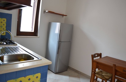 Specchia Apartment | Pet-Friendly Retreat at The Dependance of Palazzo Ripa