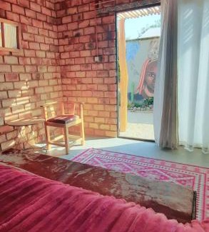Uis House | Experience The Desert House: Family-Friendly Retreat with Pool