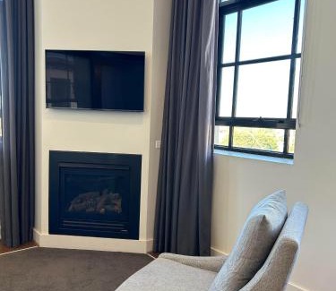 Geelong Apartment | THE DEVLIN APARTMENTS 2 Bedroom Apartment near GMHBA stadium in Geelong - 108