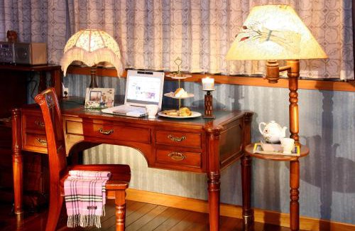 Dongshan House | Exceptional Stay at The Dew B&B with Family-Friendly Amenities