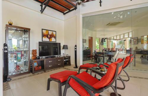 Kuala Teriang Villa | Exclusive Aroha Seaview Villa with Private Pool & Ocean Views