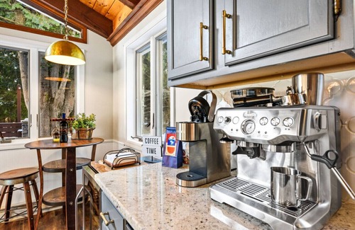 Rowleys Bay House | Idyllic Waterfront Retreat Steps from Sister Bay