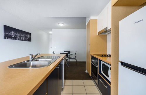 Kangaroo Point Apartment | Relax at The Docks on Goodwin: 4-Star Oceanfront Escape