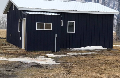 McLeod Cabin | Exceptional Stay at The Dog House Cabin - Pet Friendly Retreat